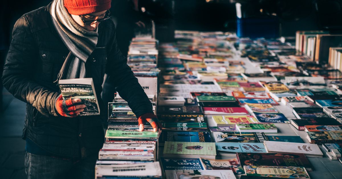 What makes the 10 best-selling books of all time so successful? What makes the 10 best-selling books of all time so successful?