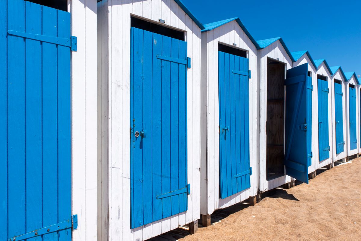 storage moves in Sutton Scotney — Storage Moves in Sutton Scotney — the working end of the job