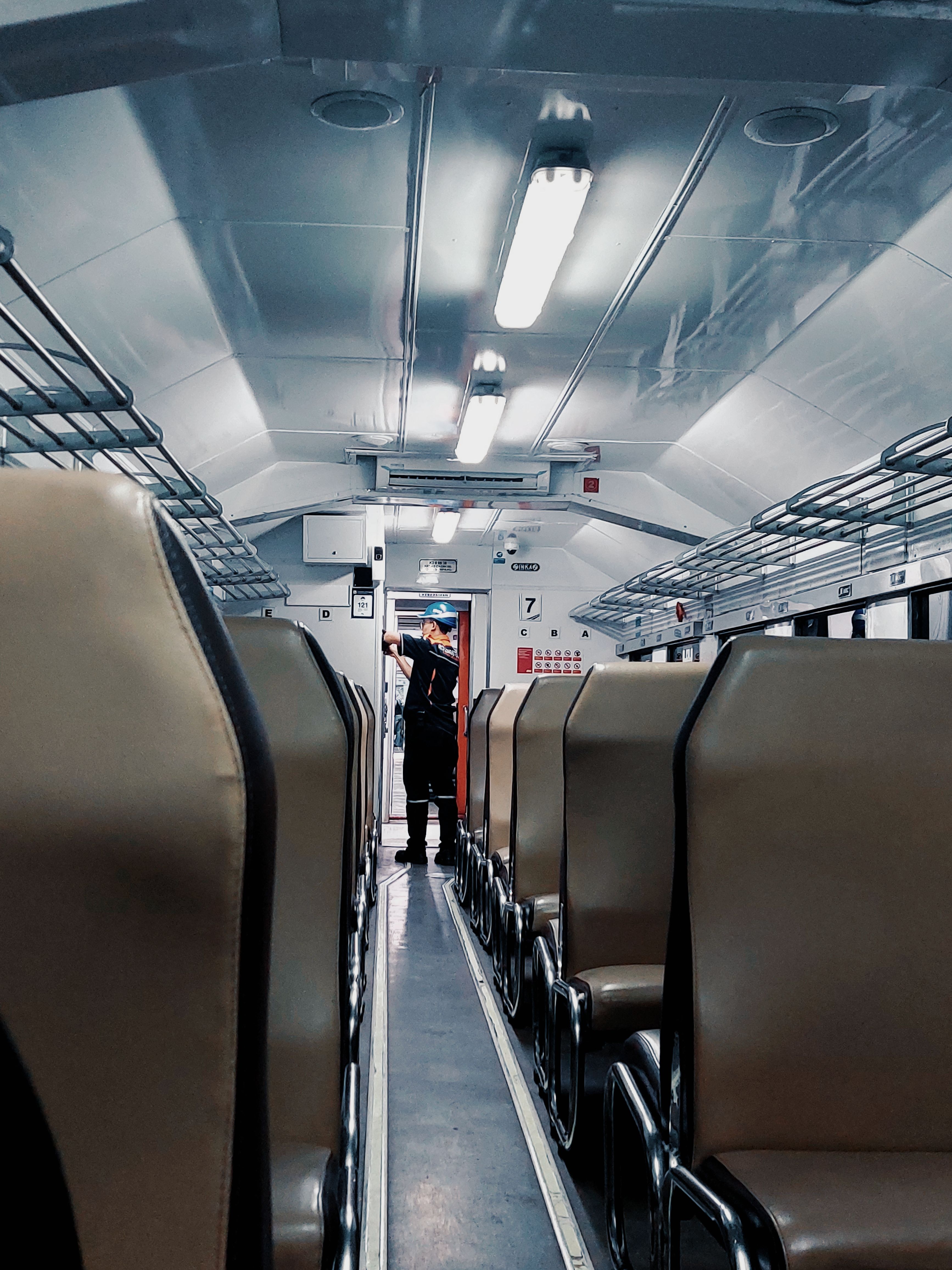 Les nouvelles tendances en matière de transports durables en voyage - illustration