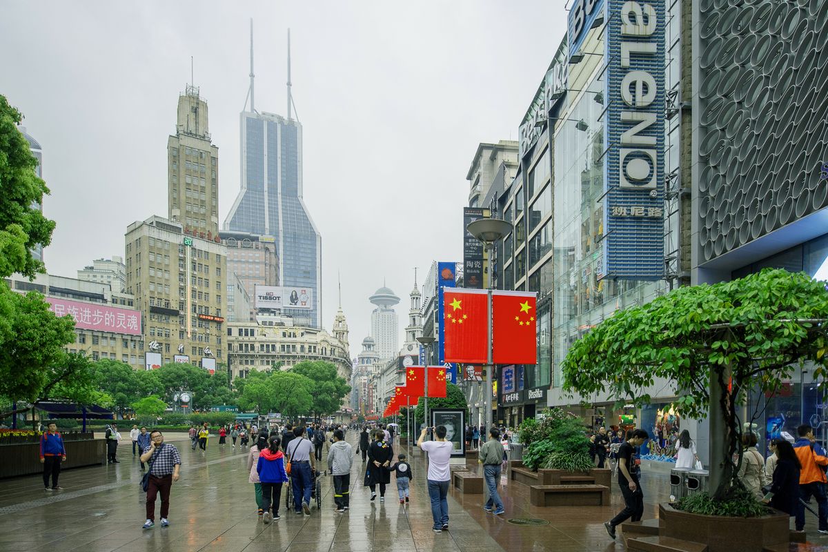 Nanjing Road and Modern Shanghai