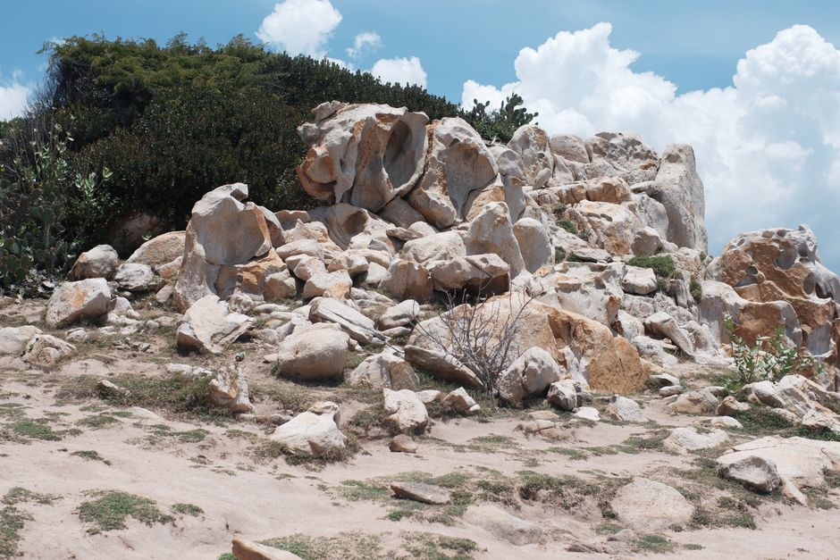 Ayo & Casibari Rock Formations