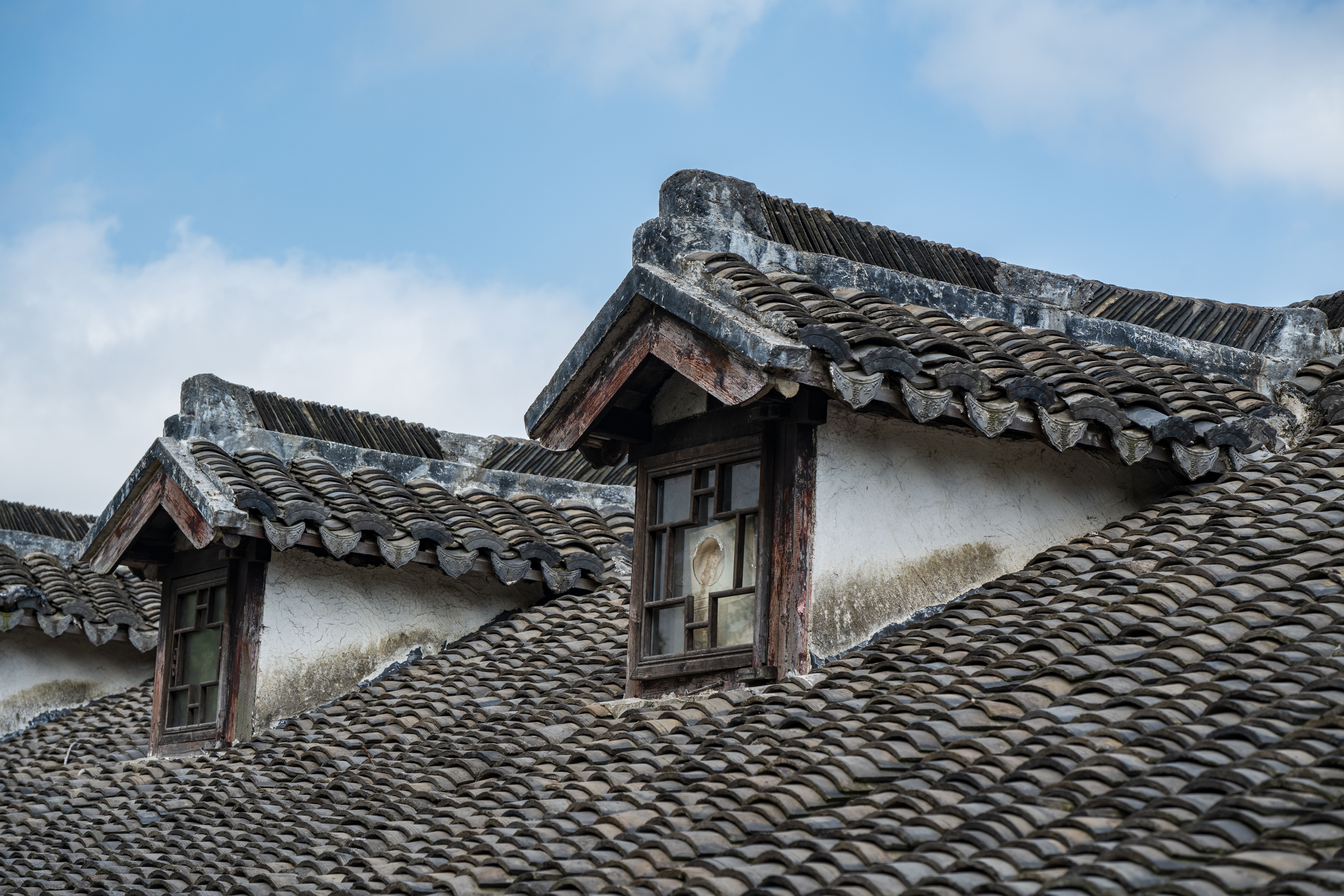 Illustration : couvreurs zingueurs