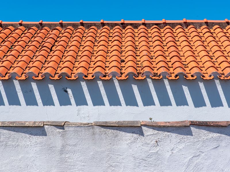 Hybrid Inverter in Cyprus: The Questions People Actually Ask — illustrasjonsbilde