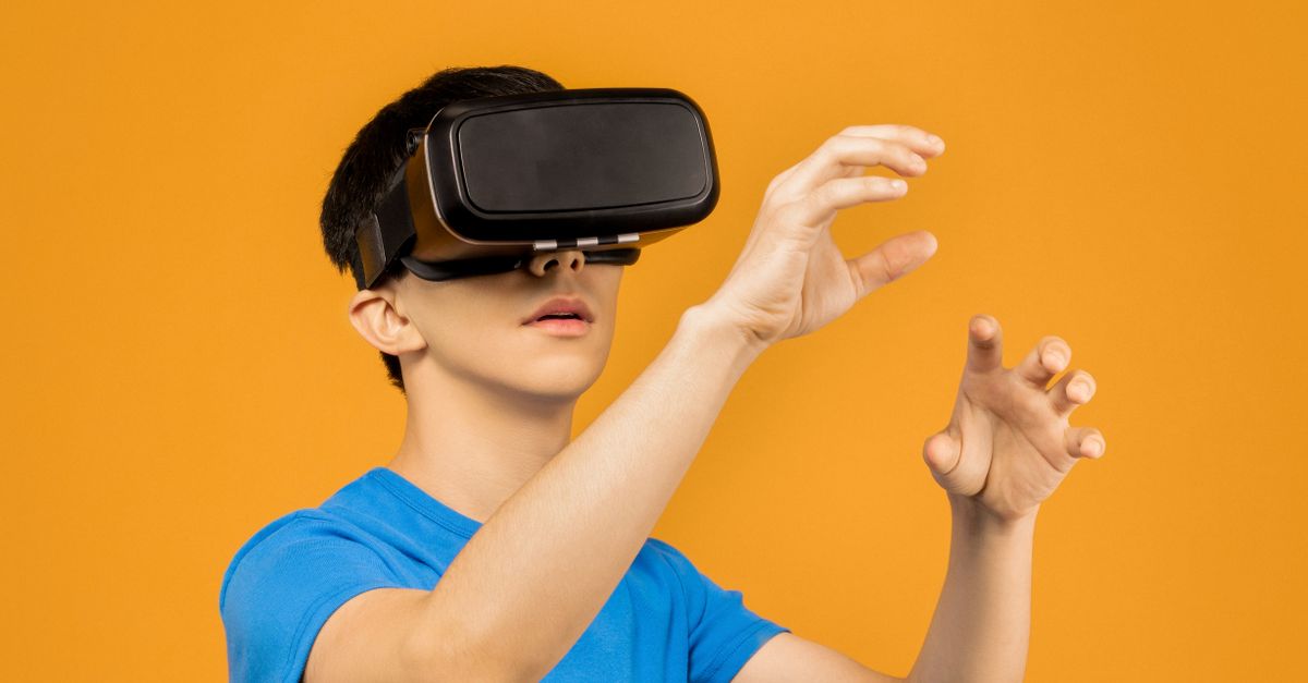 Man Virtual Reality Man Wearing Virtual Reality Goggles · Free Stock Photo