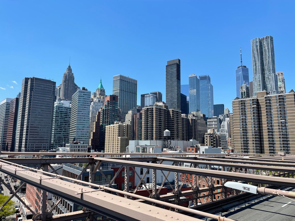 New York — Three airports, five boroughs, one contactless tap (8)