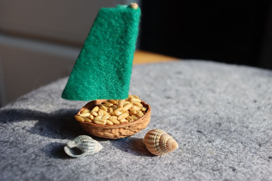 small craft project setup lifestyle photo 1