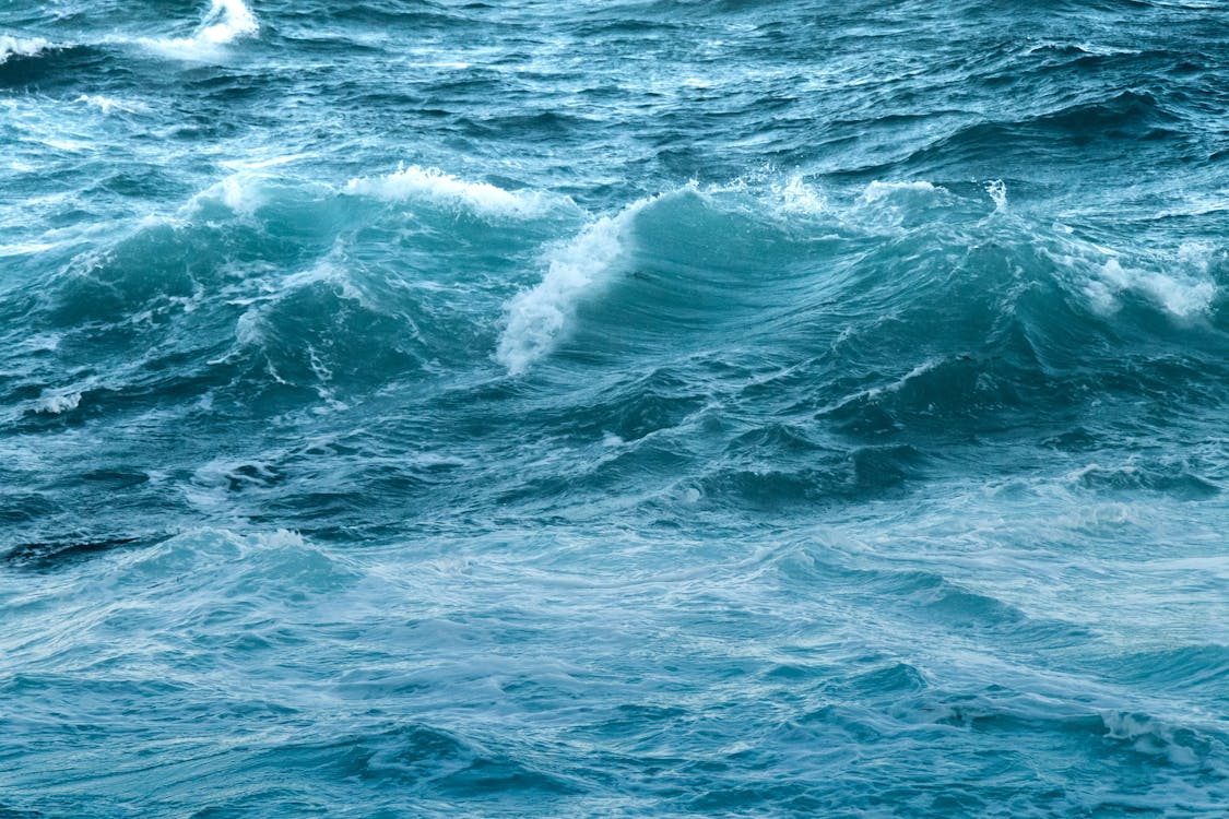 Blue Ocean Water · Free Stock Photo