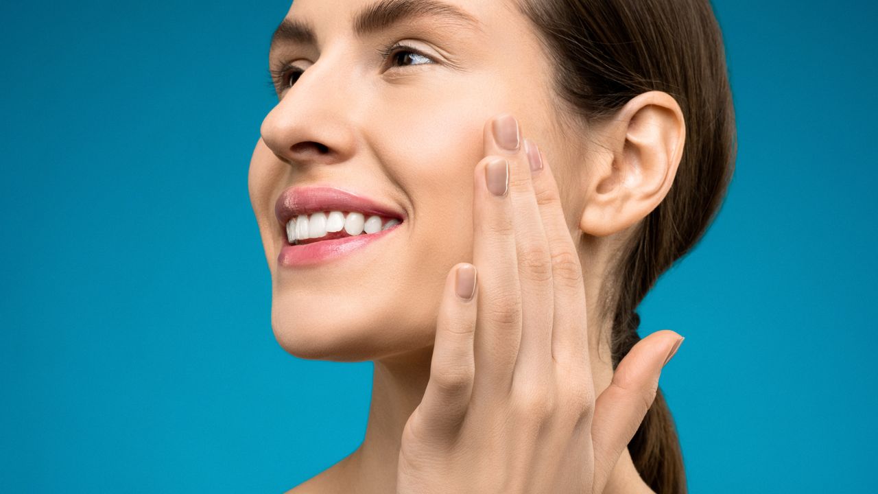 Preenchimento Bigode Chinês: Riscos e Segurança em Campinas - Augusta Perfection