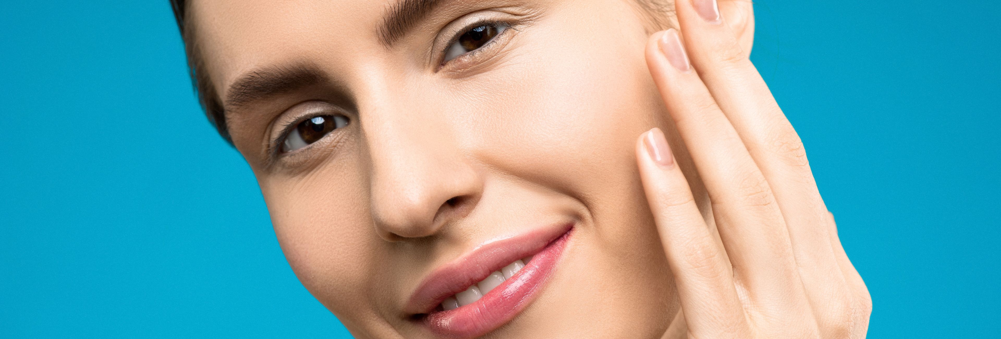 Best Vitamin C Serums for Skin Brightening: The 2026 Protocol