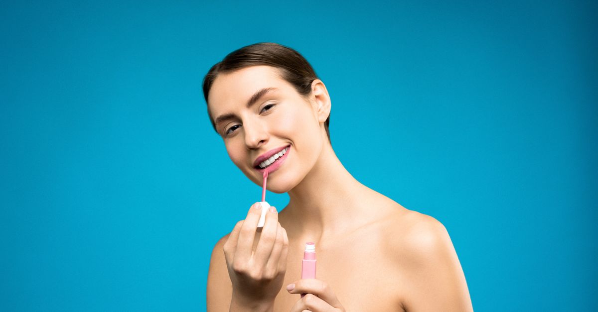 Neutrogena Parent Stock Drops After Panettiere Ad Backlash