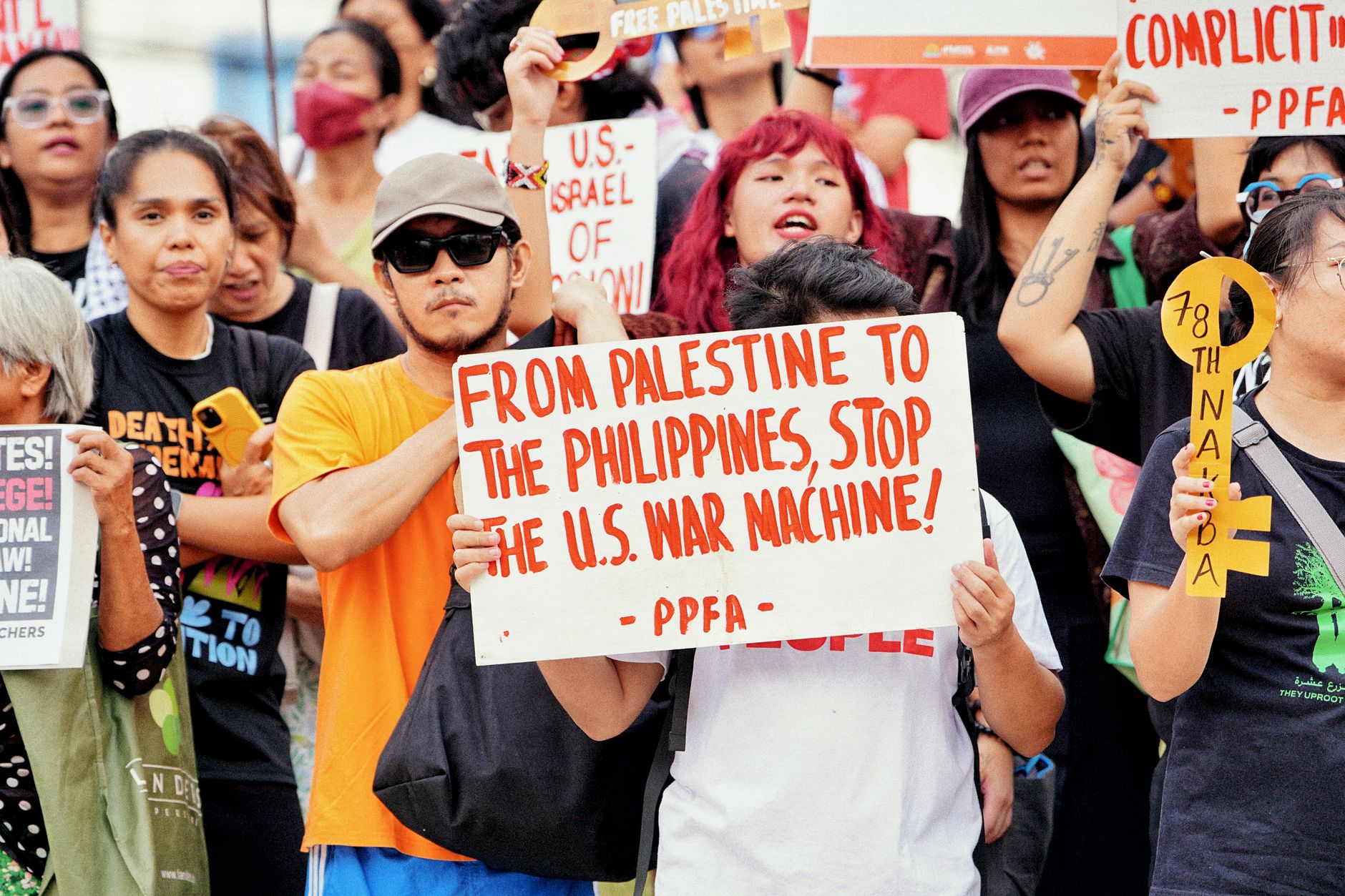 Okinawa'da ABD askeri üslerine karşı düzenlenen protesto gösterisi