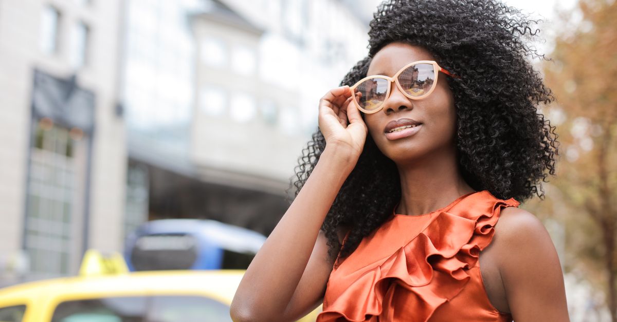 Come scegliere i colori per un look elegante e sofisticato