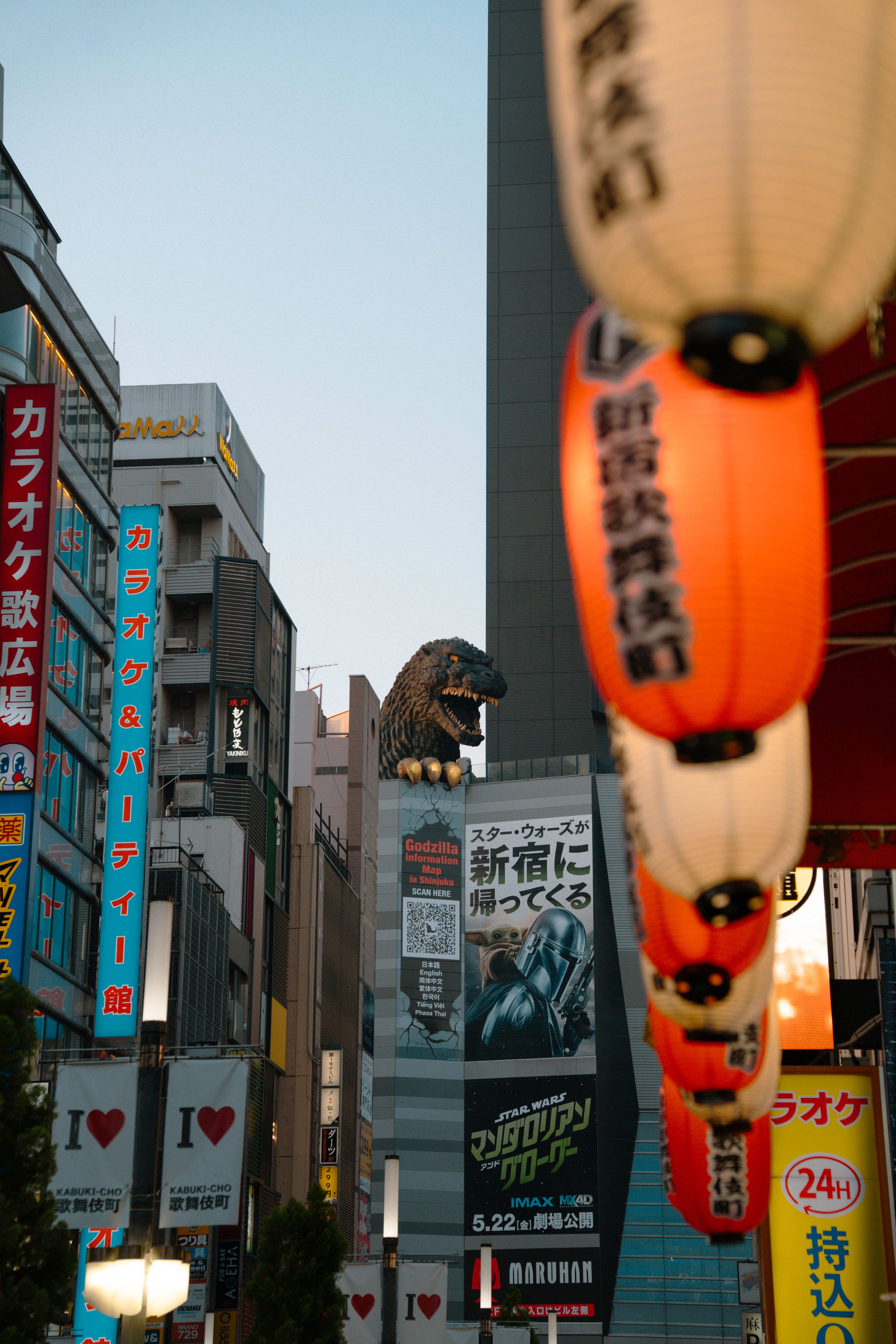 Godzilla vs. Kong Stars Pay Tribute to Late Actress Kaylee Hottle
