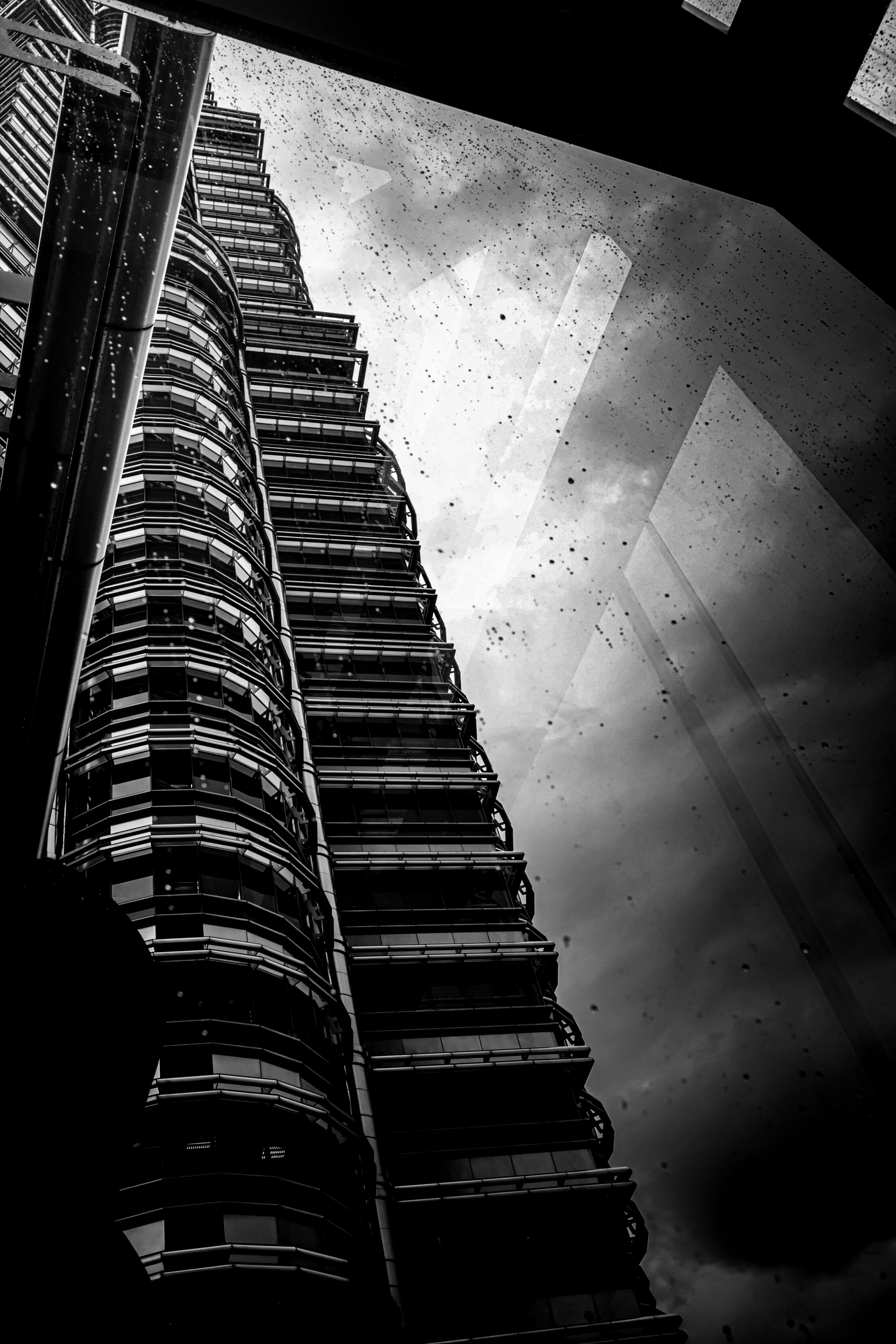 Dramatic Black and White Skyscraper Silhouette · Free Stock Photo