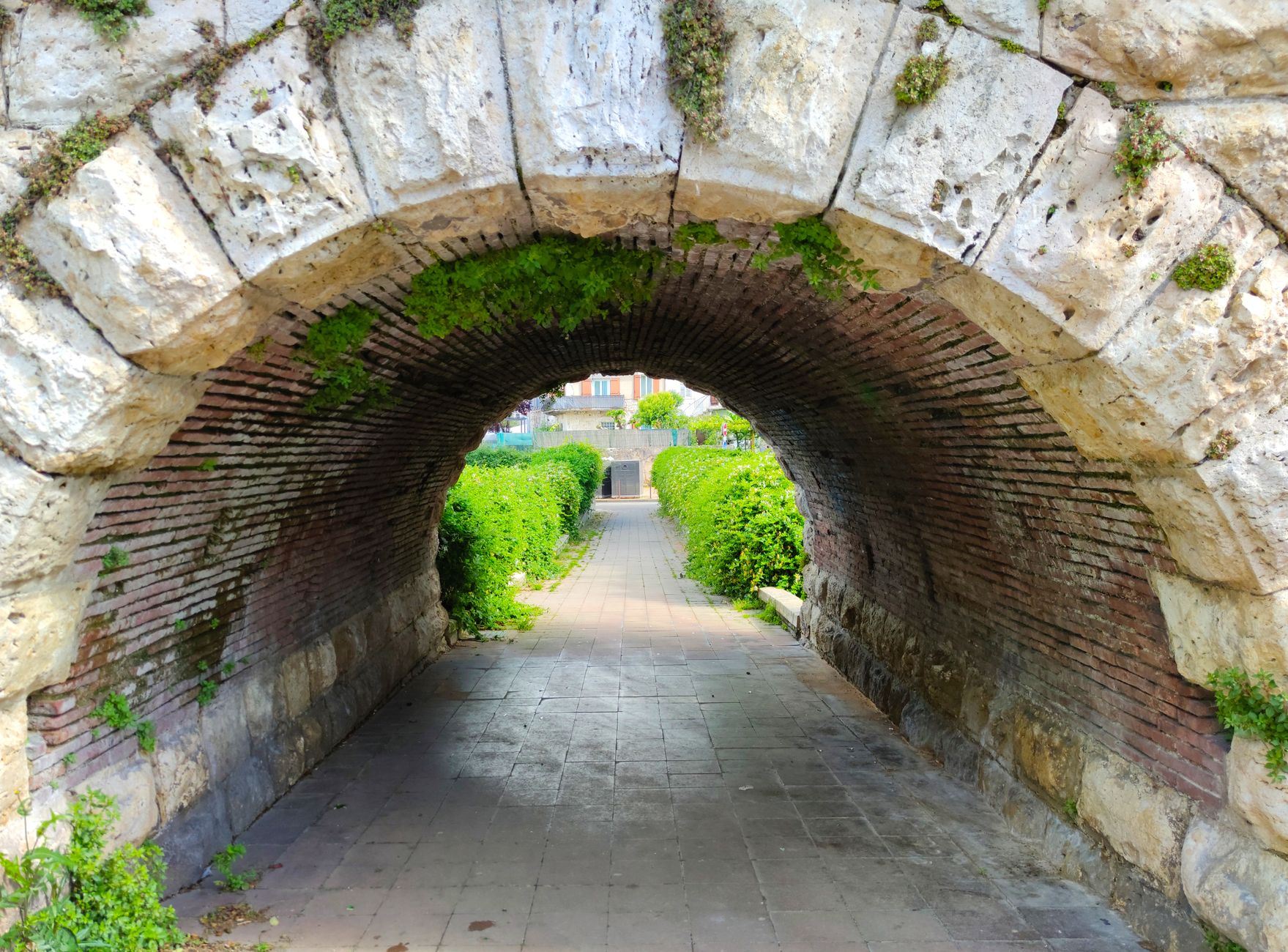 Popular sights in Agen Landmarks in Agen