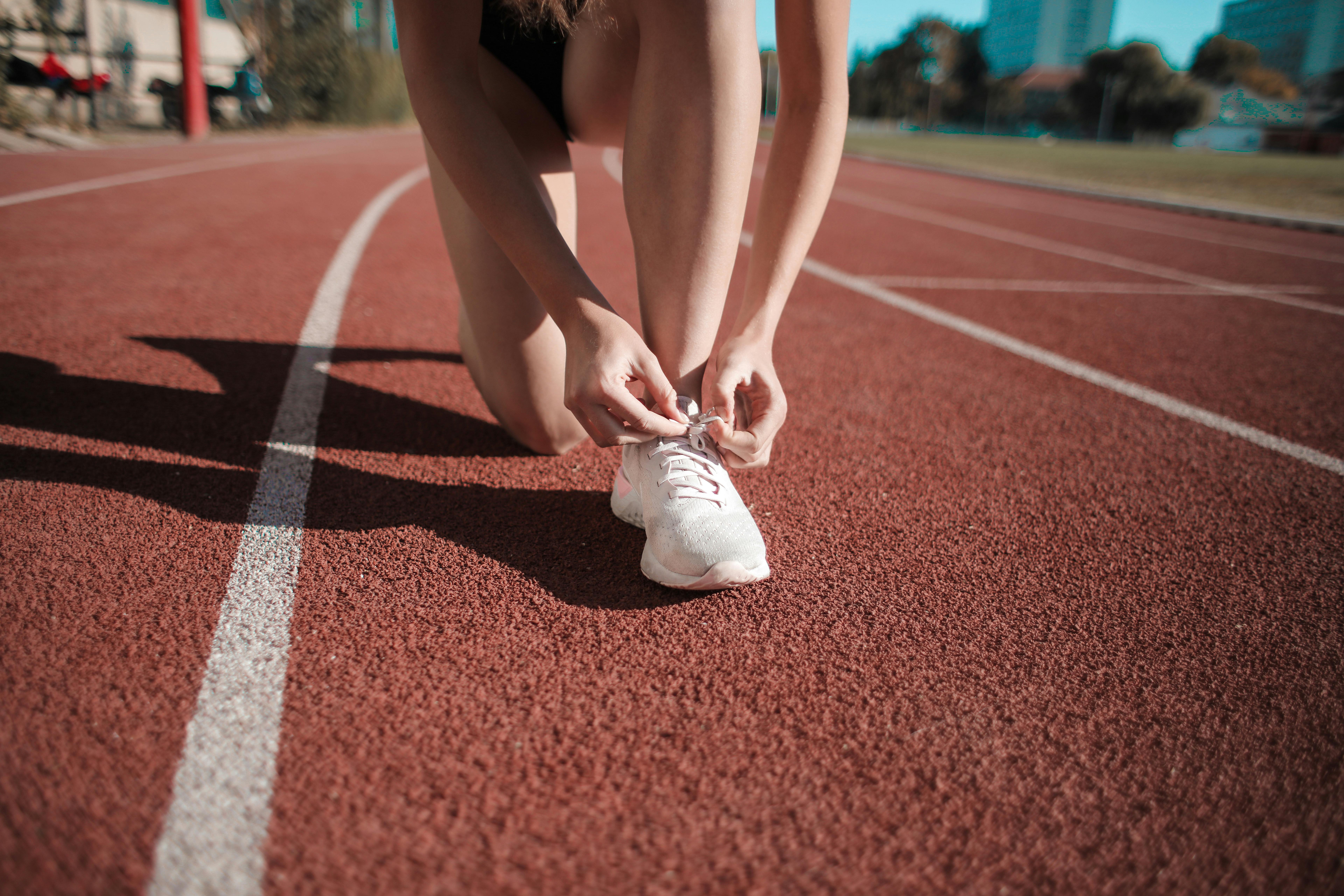 Running Track Photos, Download The BEST Free Running Track Stock Photos &  HD Images