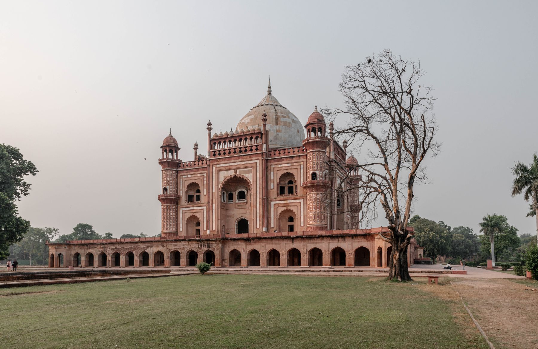 Ghaziabad on a Budget: Real Prices for a New Delhi Trip