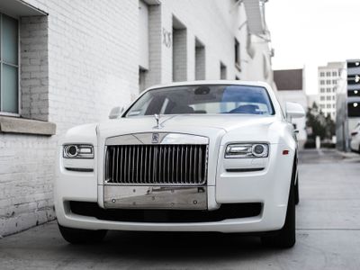 Éclairage automobile défaillant en été : causes et solutions