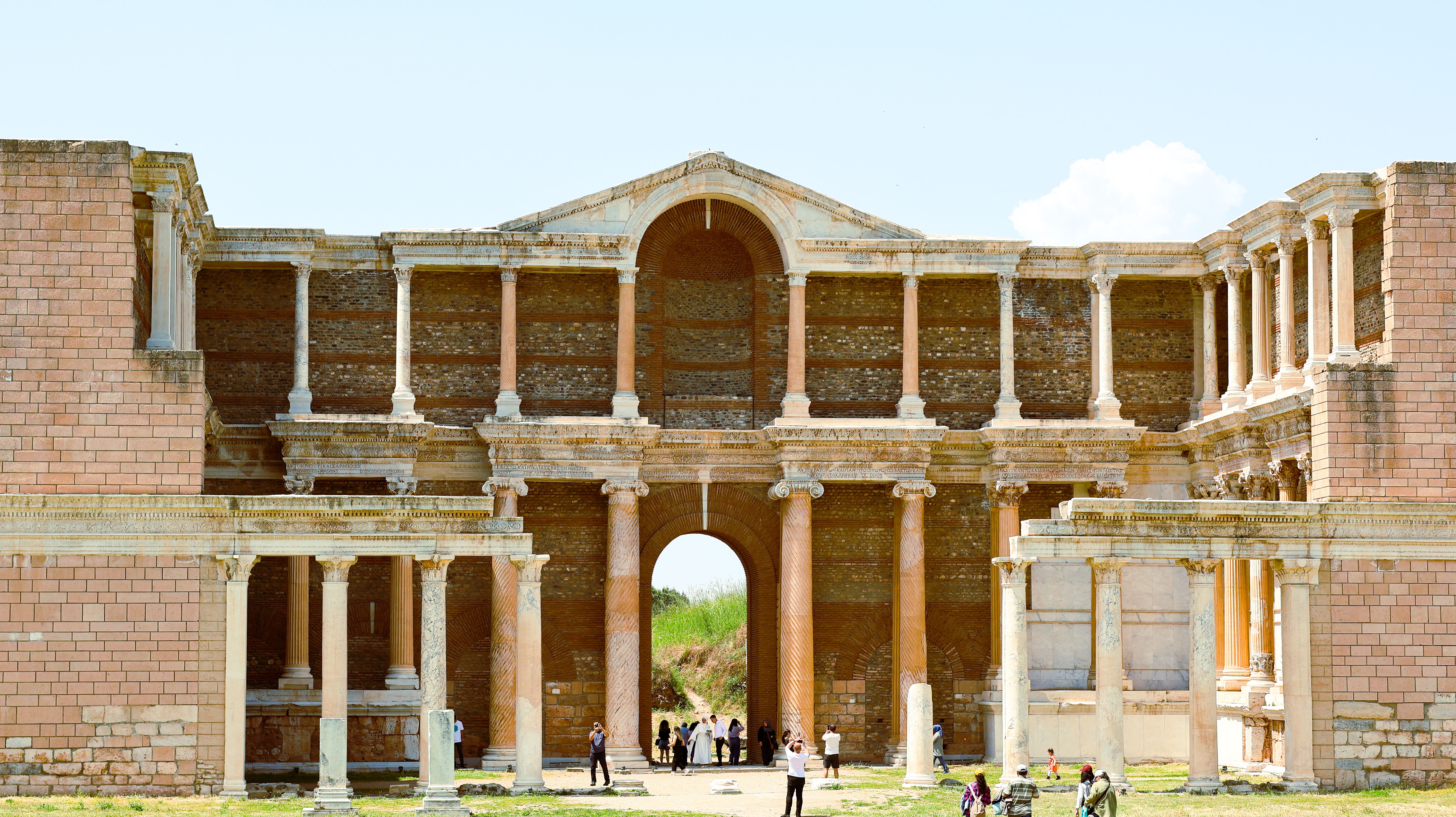 Ancient Roman Ruins of Sardis in Turkey · Free Stock Photo