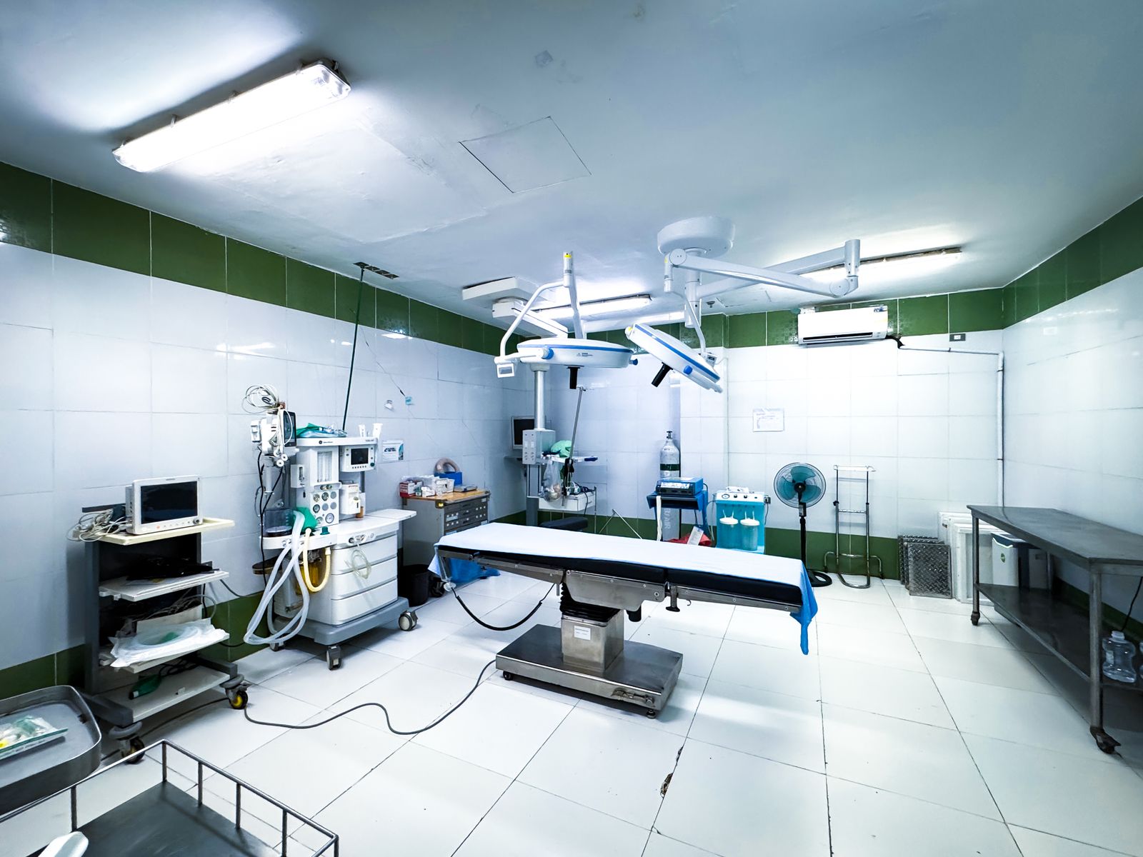 A modern, brightly lit operating theatre