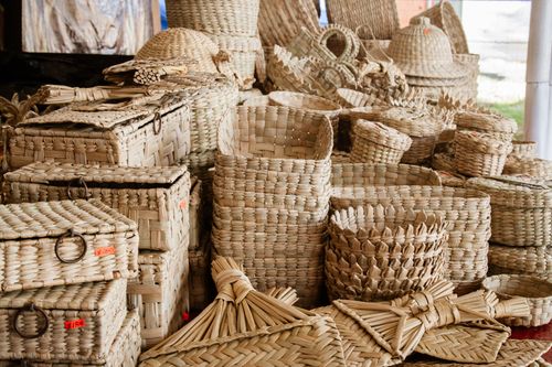 Free A variety of artisanal woven baskets displayed with intricate textures and designs. Stock Photo