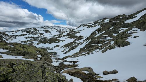 Free Breathtaking snowy mountain landscape in Castela e Leão, Spain, showcasing rocky terrain. Stock Photo