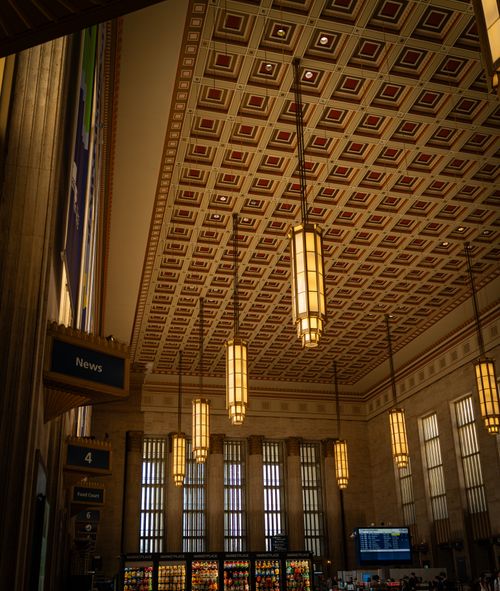 Free Elegant interior of Philadelphia's historic train station with art deco design. Stock Photo