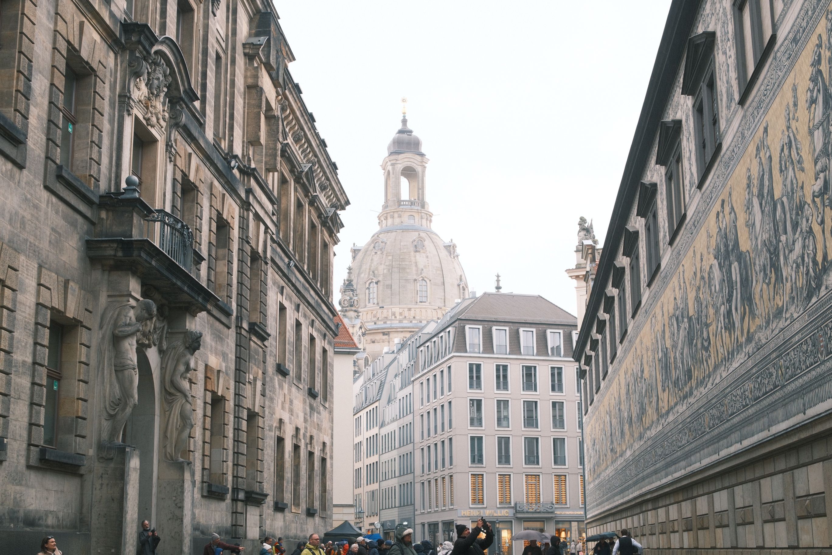 Historische Dresdner Straßenansicht