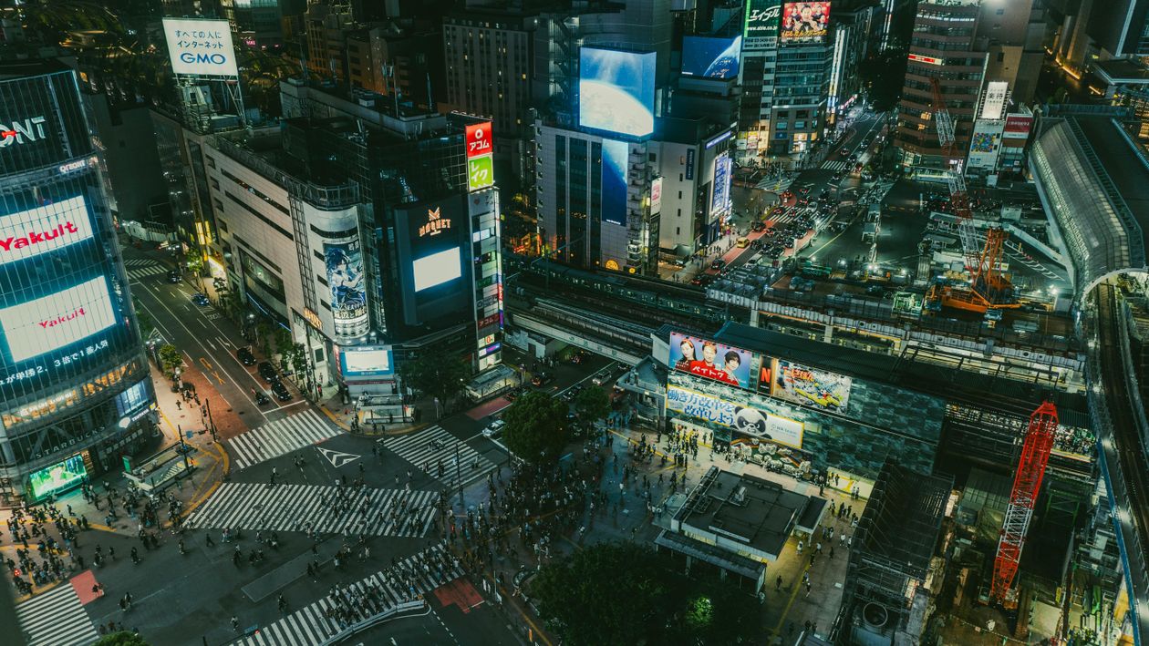 Vibrant Night View of Shibuya Crossing, Tokyo · Free Stock Photo