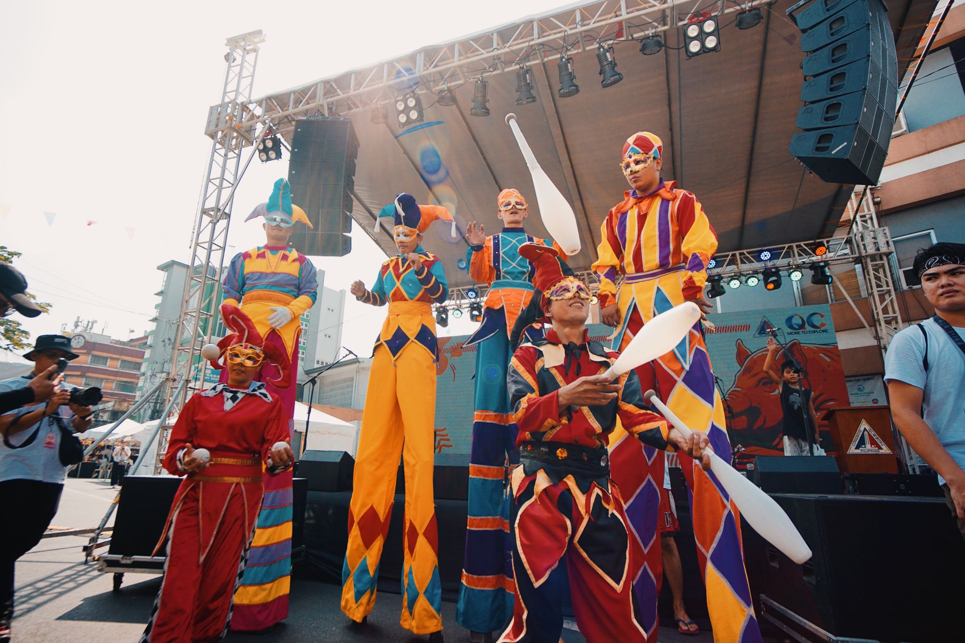 Cours de cirque à l'année (Méli-mélo)