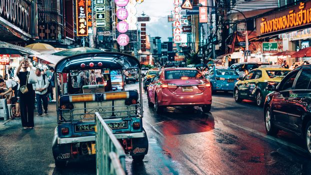 Chinatown tuk-tuk food tour — Bangkok