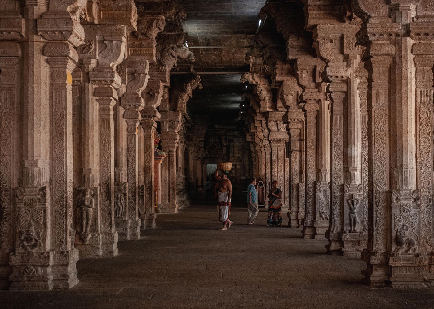 Carved pillared corridor of a South Indian temple mandapa — representative image