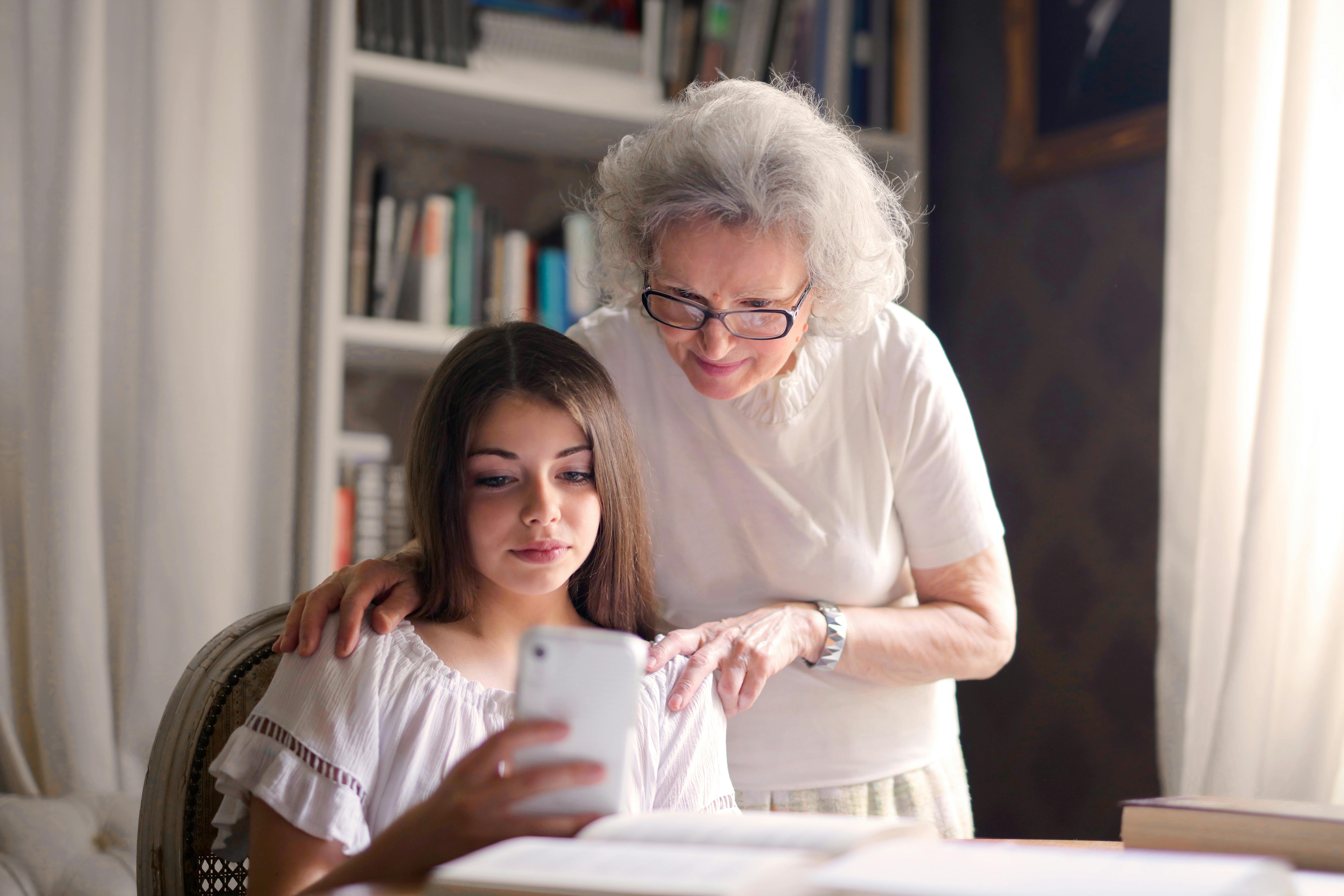 Grandparents Photos, Download The BEST Free Grandparents Stock Photos ...