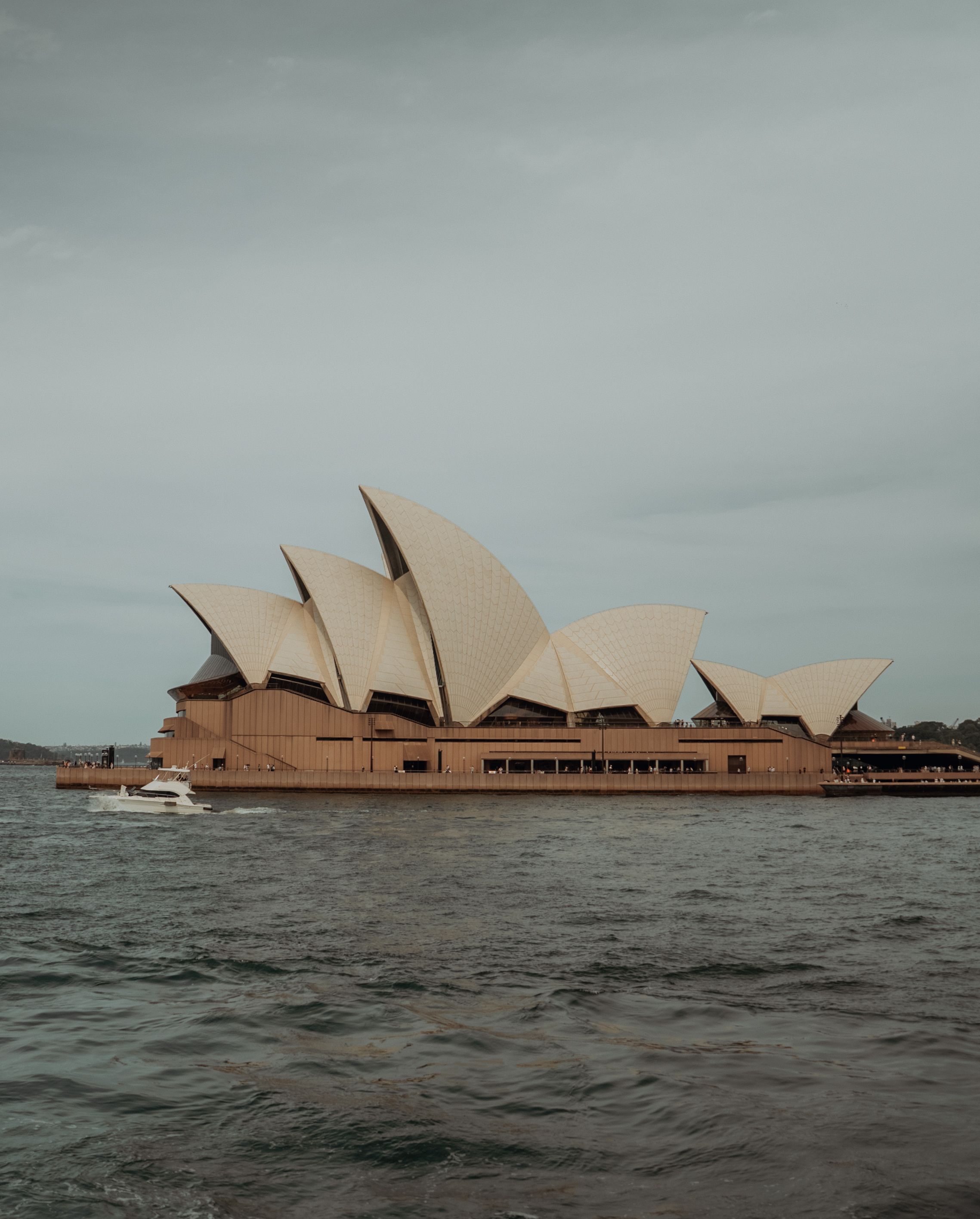 Discover the 10 monuments attracting millions of tourists every year