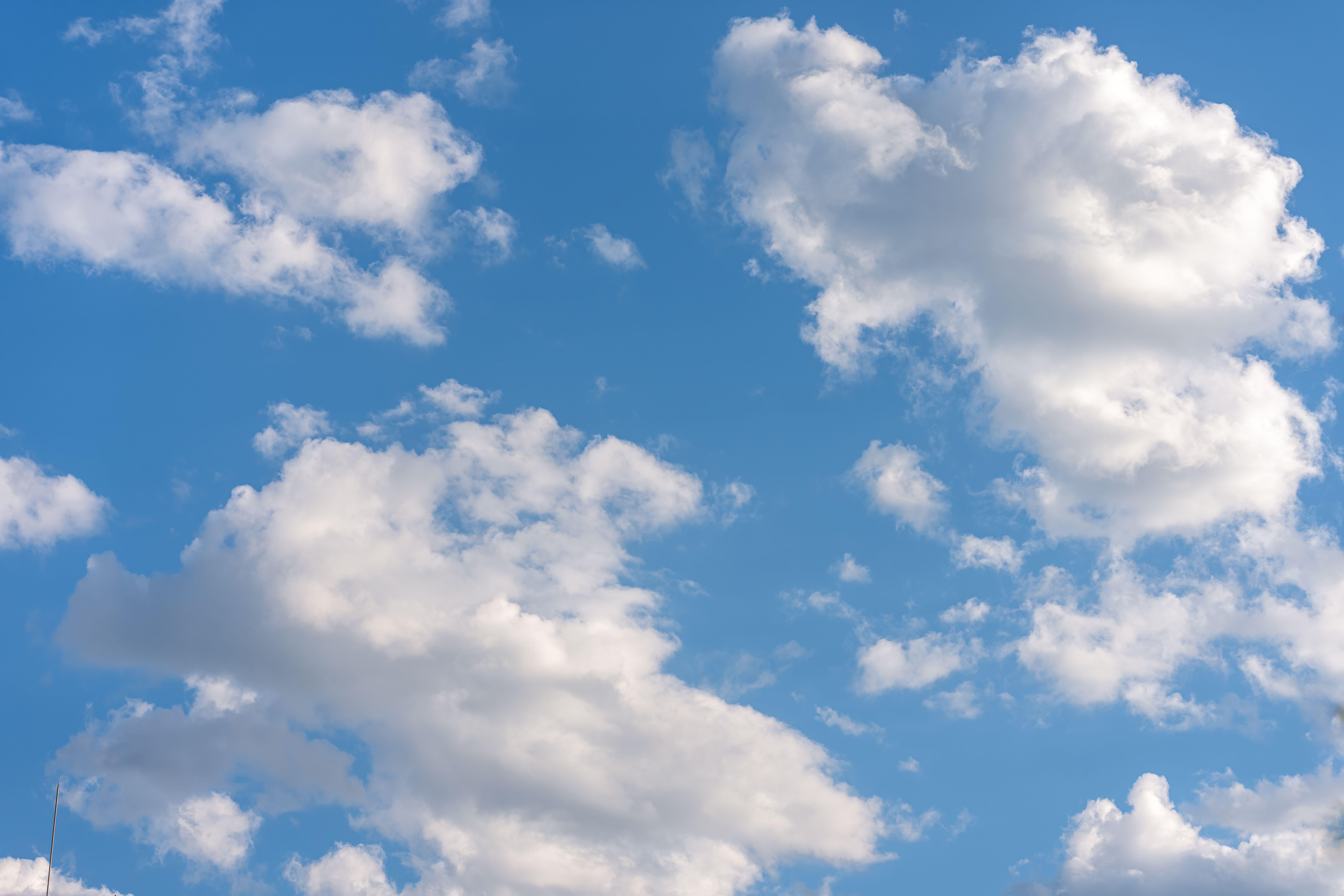 Broadcom Makes VMware Cloud Foundation an AI Native Platform and Accelerates Developer Productivity — Photo by Rafael Minguet