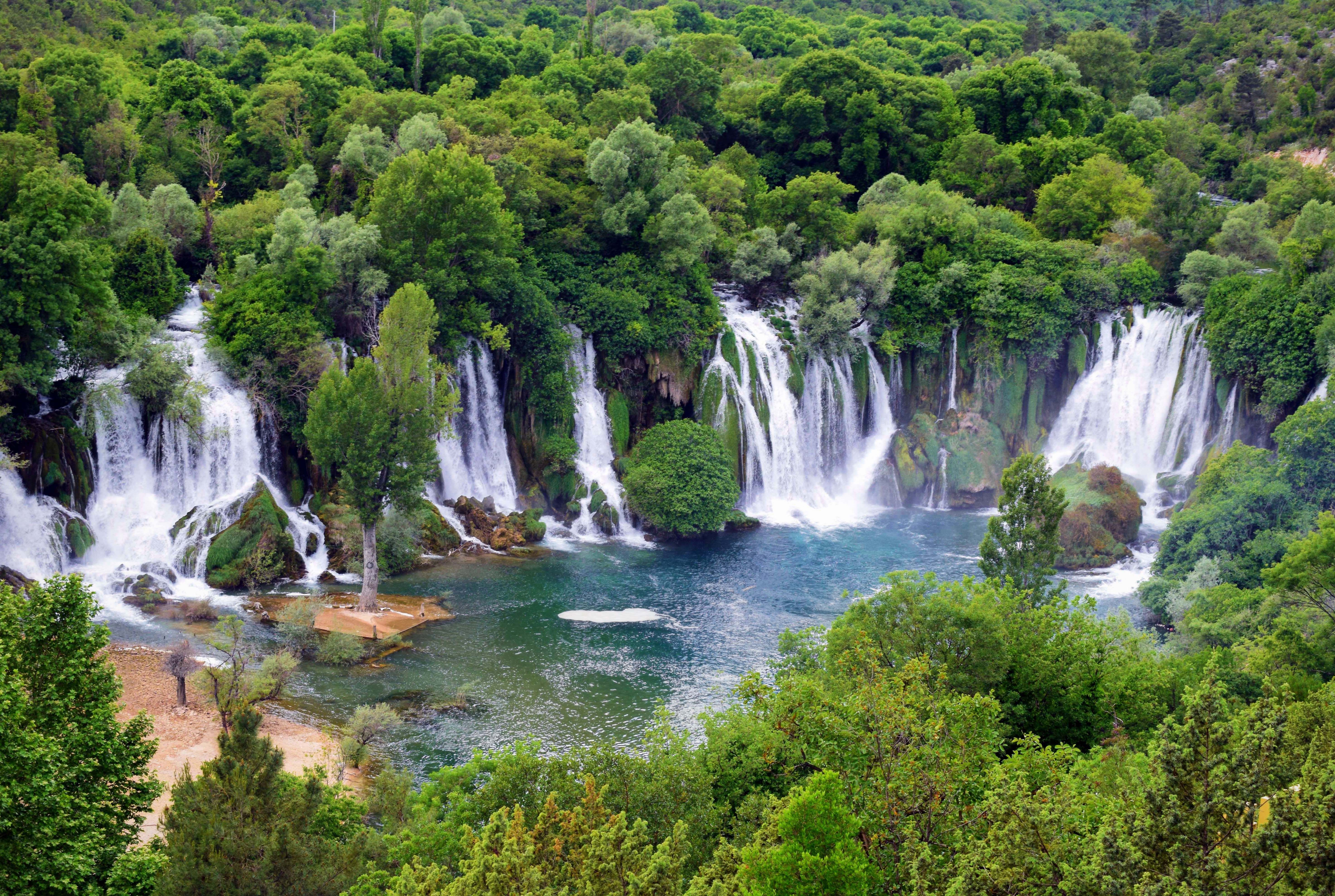 Randonnée à Kravica Waterfall (Cascades de Kravica)