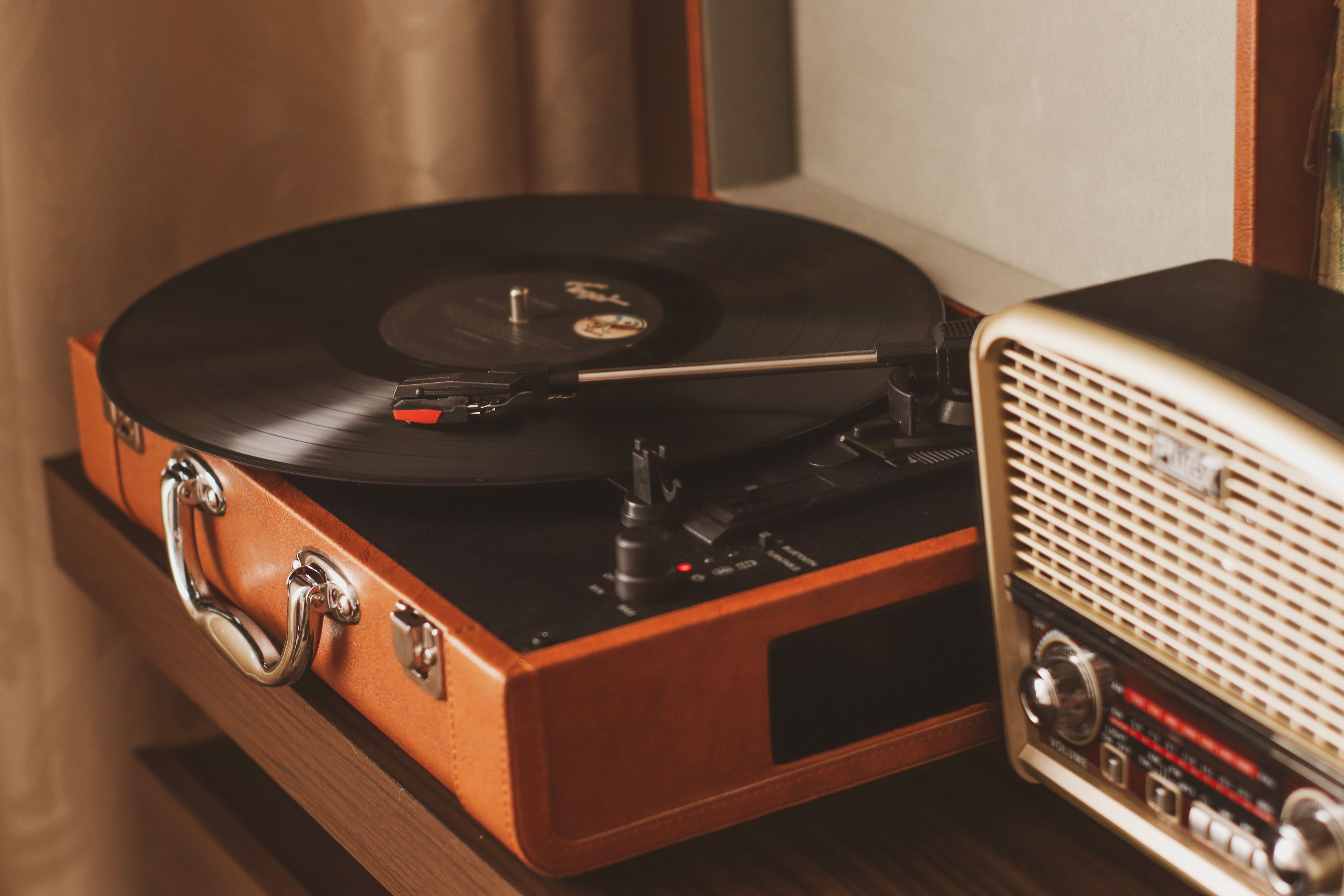NEW MUSIC DISCOVERY - 28.05.26 — Photo by Edilton Nunes on Pexels