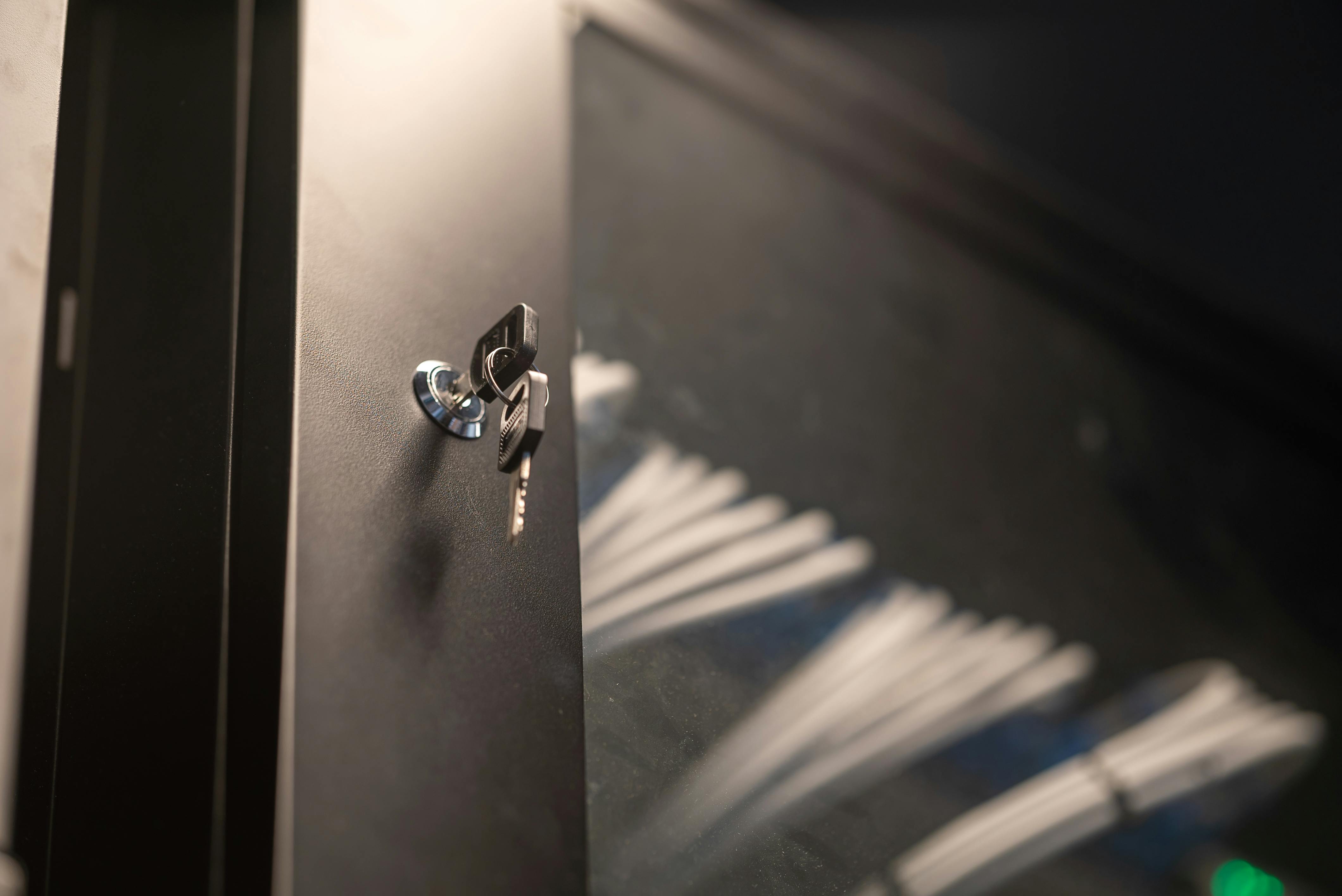 entry table keys and planner lifestyle photo 2
