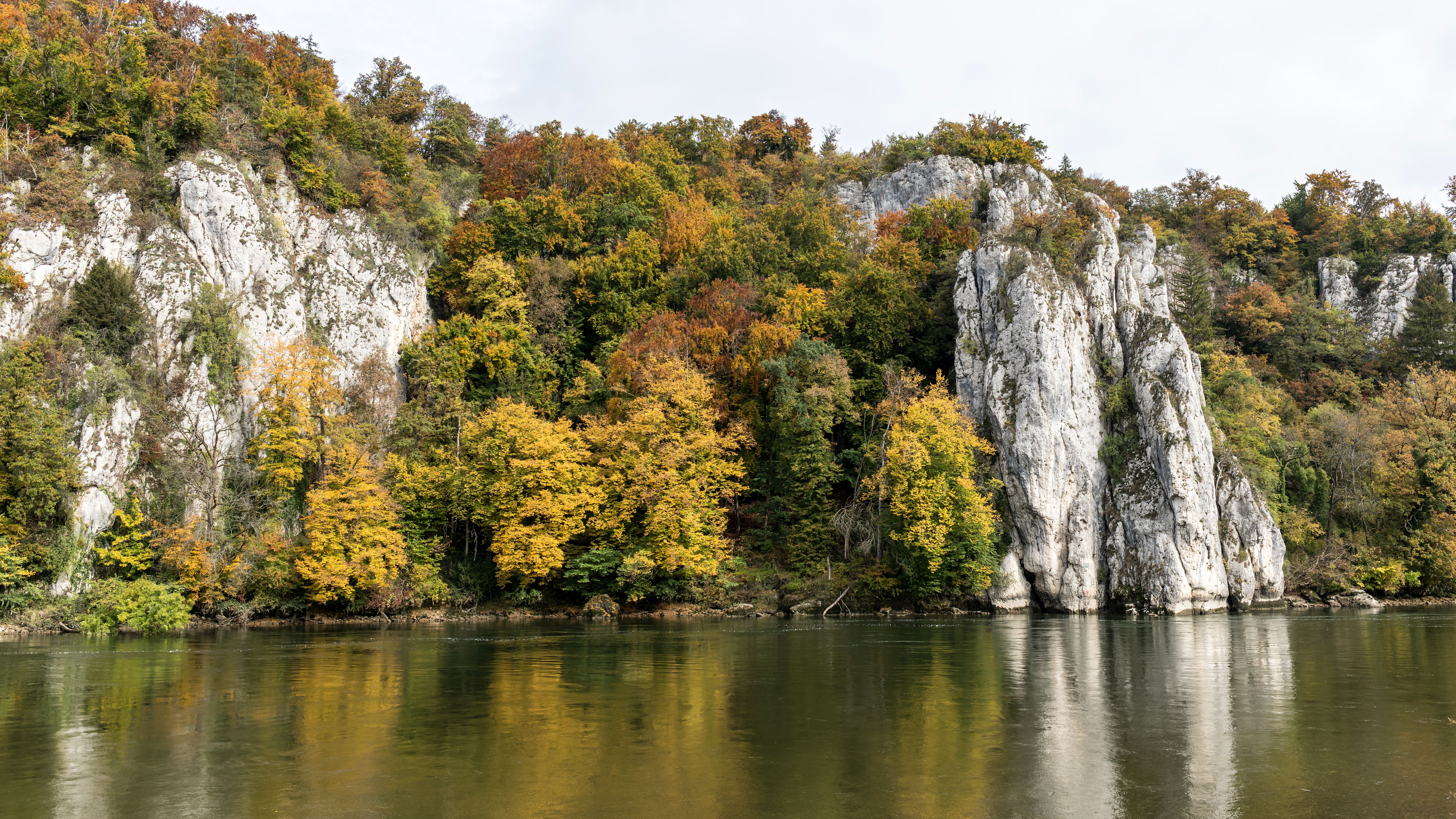 Vodenicharski Skali rock formations