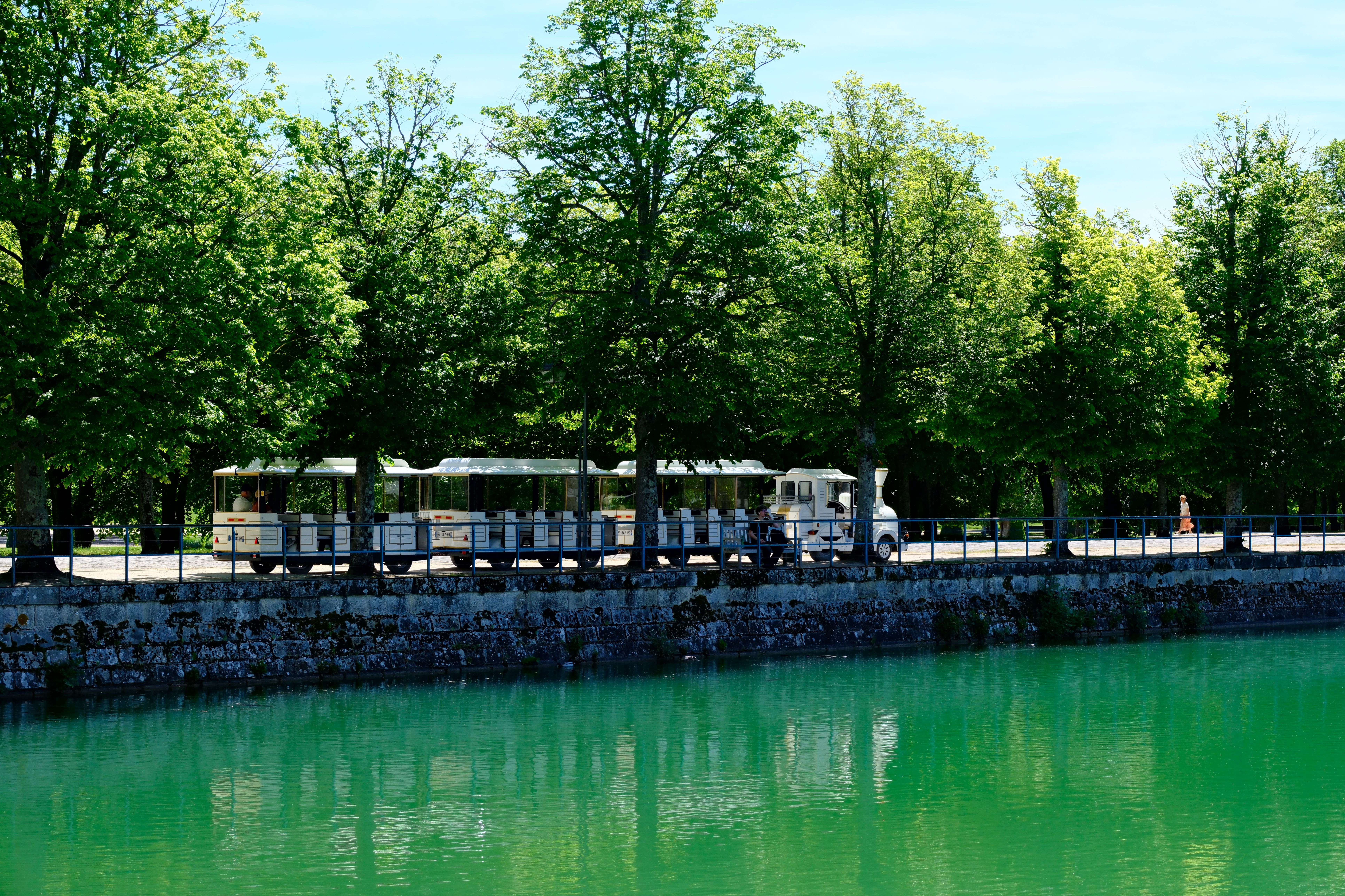 Tours, activities & tickets in Fontainebleau
