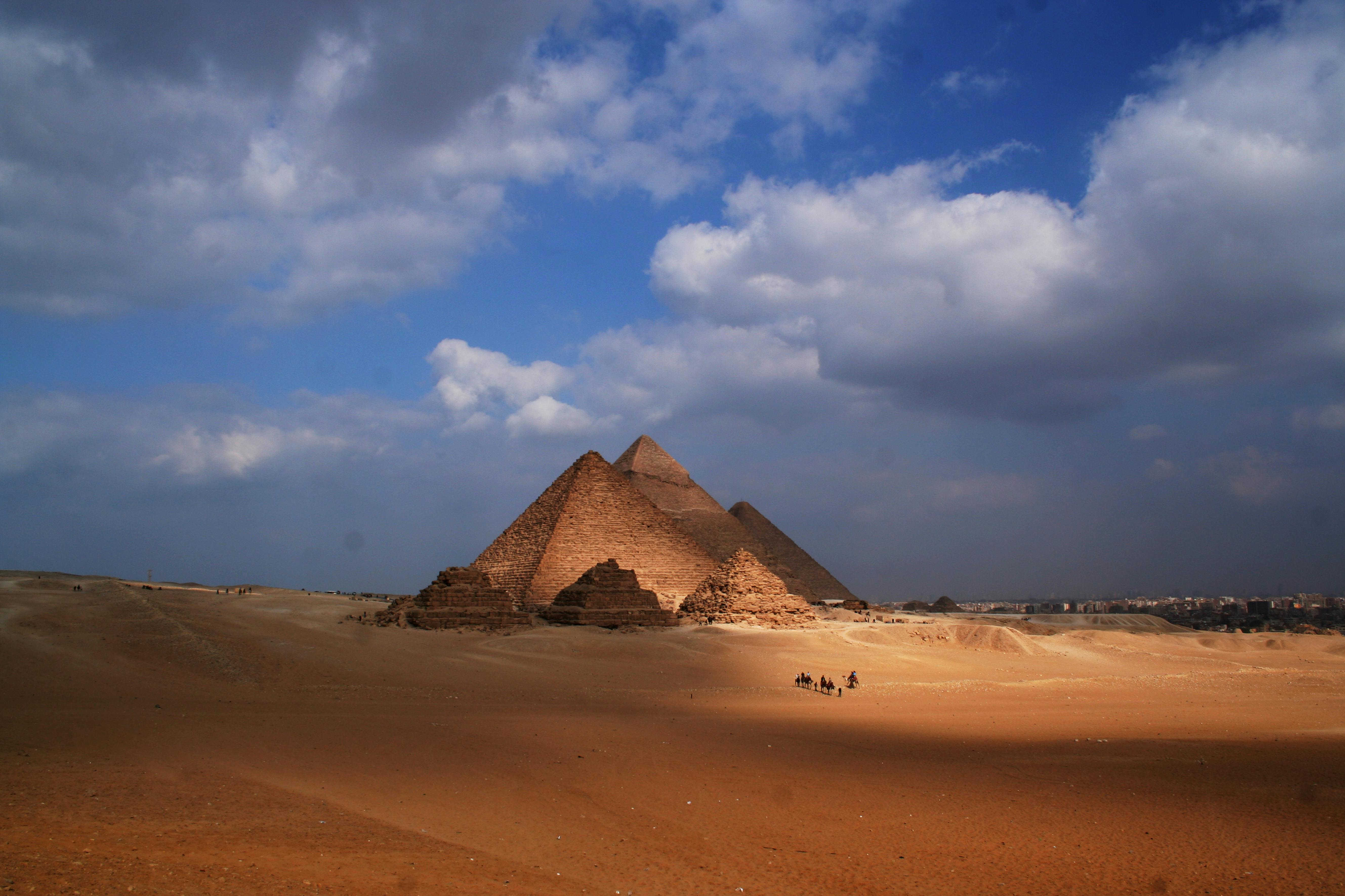 desert landscape with dunes and pyramid of cheops