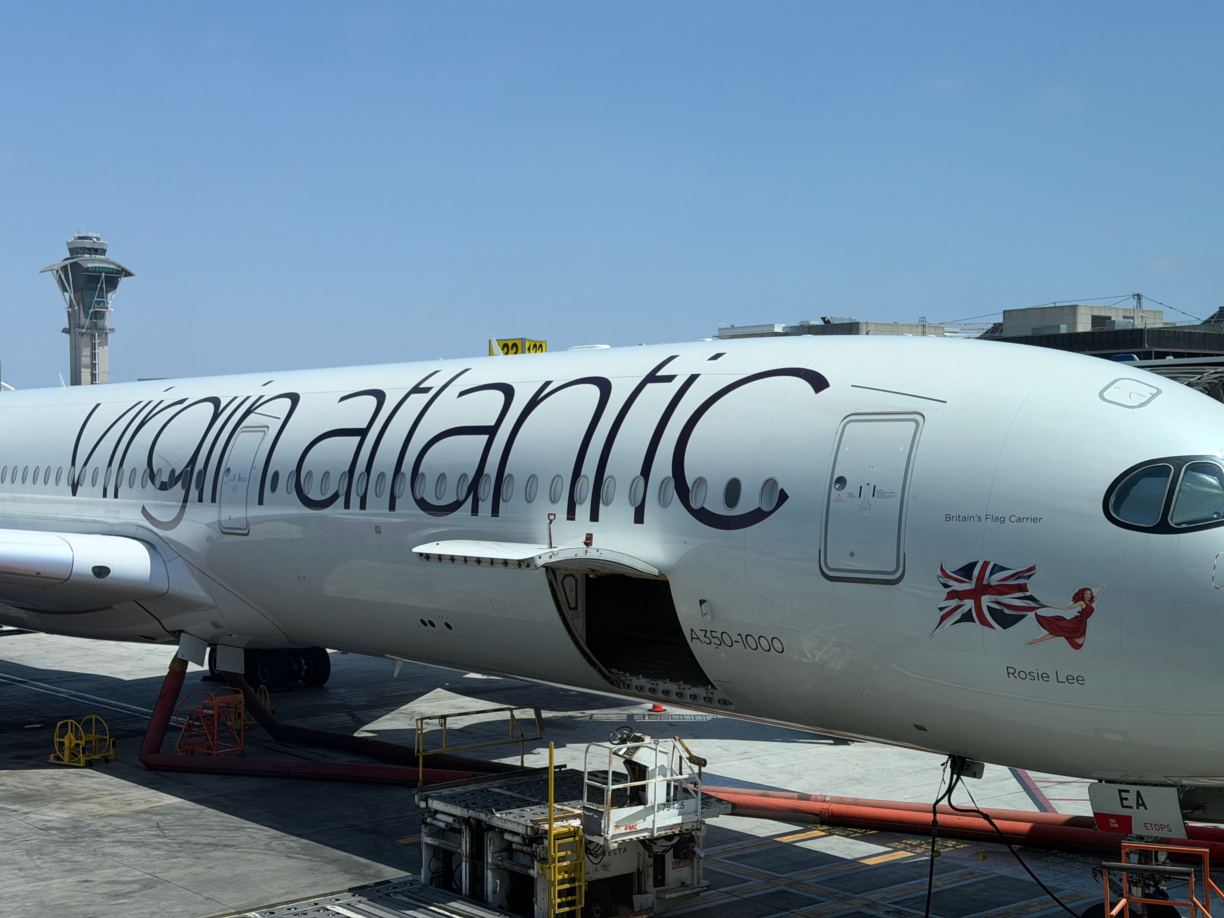 Alaska Airlines Strips Miles Earning For Basic Economy Passengers Starting This Summer — Photo by Anthony Rahayel on Pexels