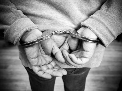 Noi pedepse mai mari pentru relele tratamente aplicate minorilor