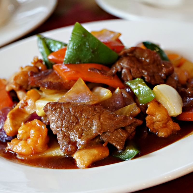 Vegetable Stir-Fry with Garlic Sauce