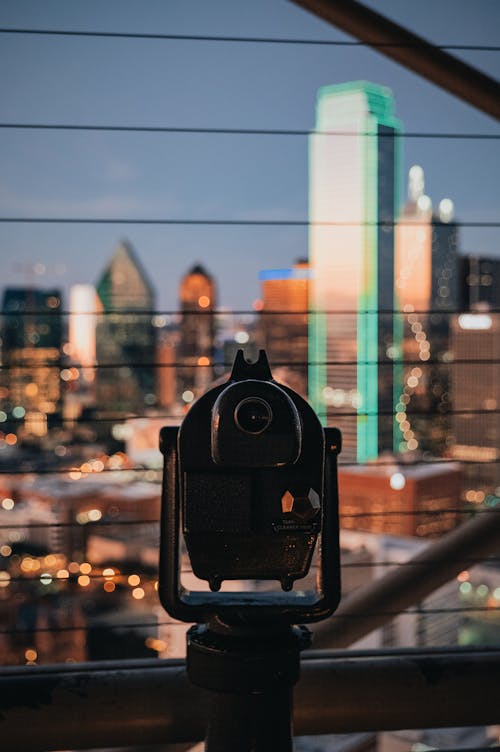 Observatieplatform Met Monoculair In De Stad