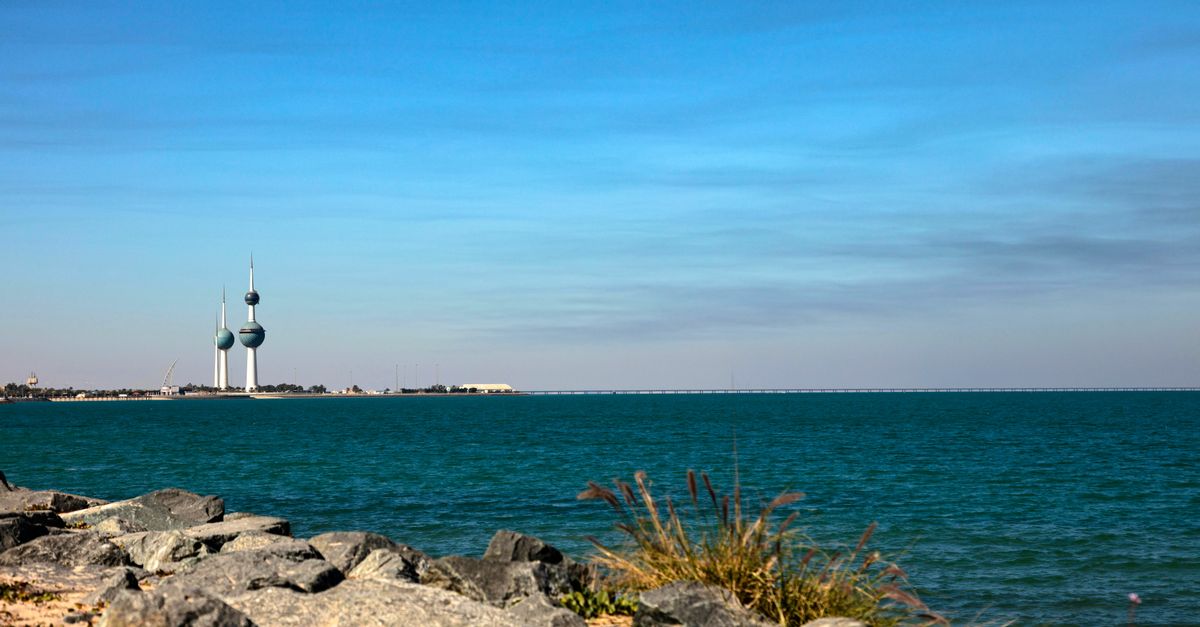 Kuwait implements KD150 fee for visit visa to residency conversion