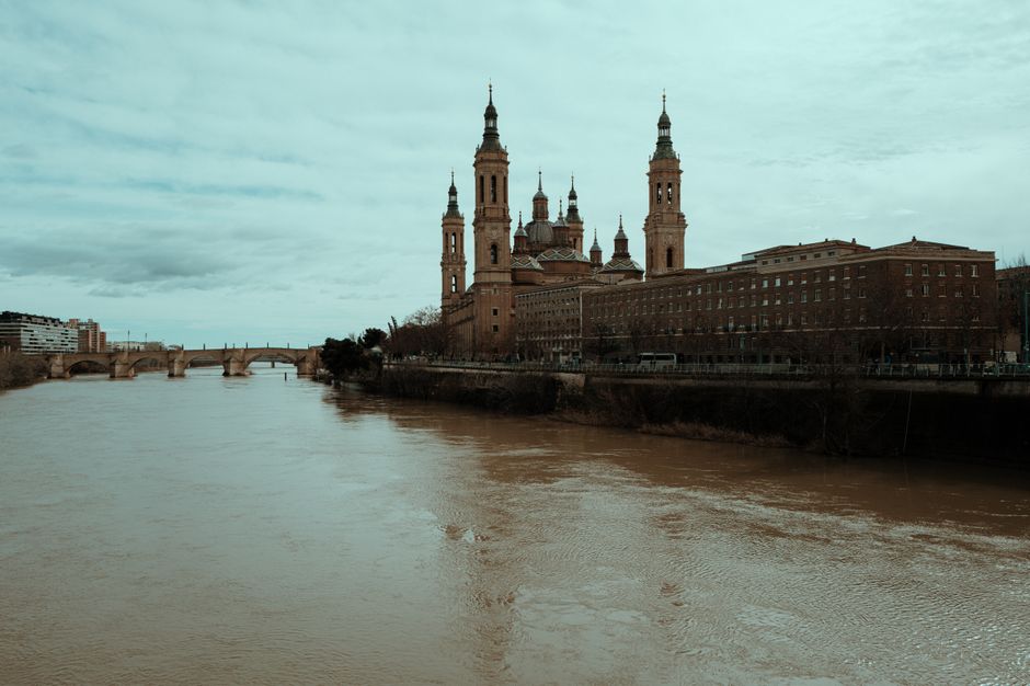 ¡Locura total! Hotel con vistas al Ebro a solo 42€ p.p./noche