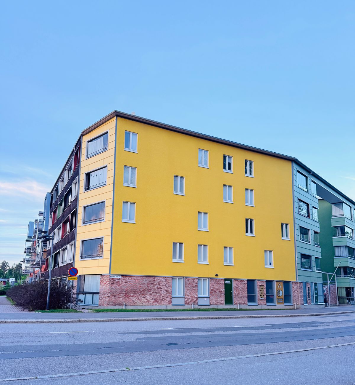 Moderni kerrostalo
