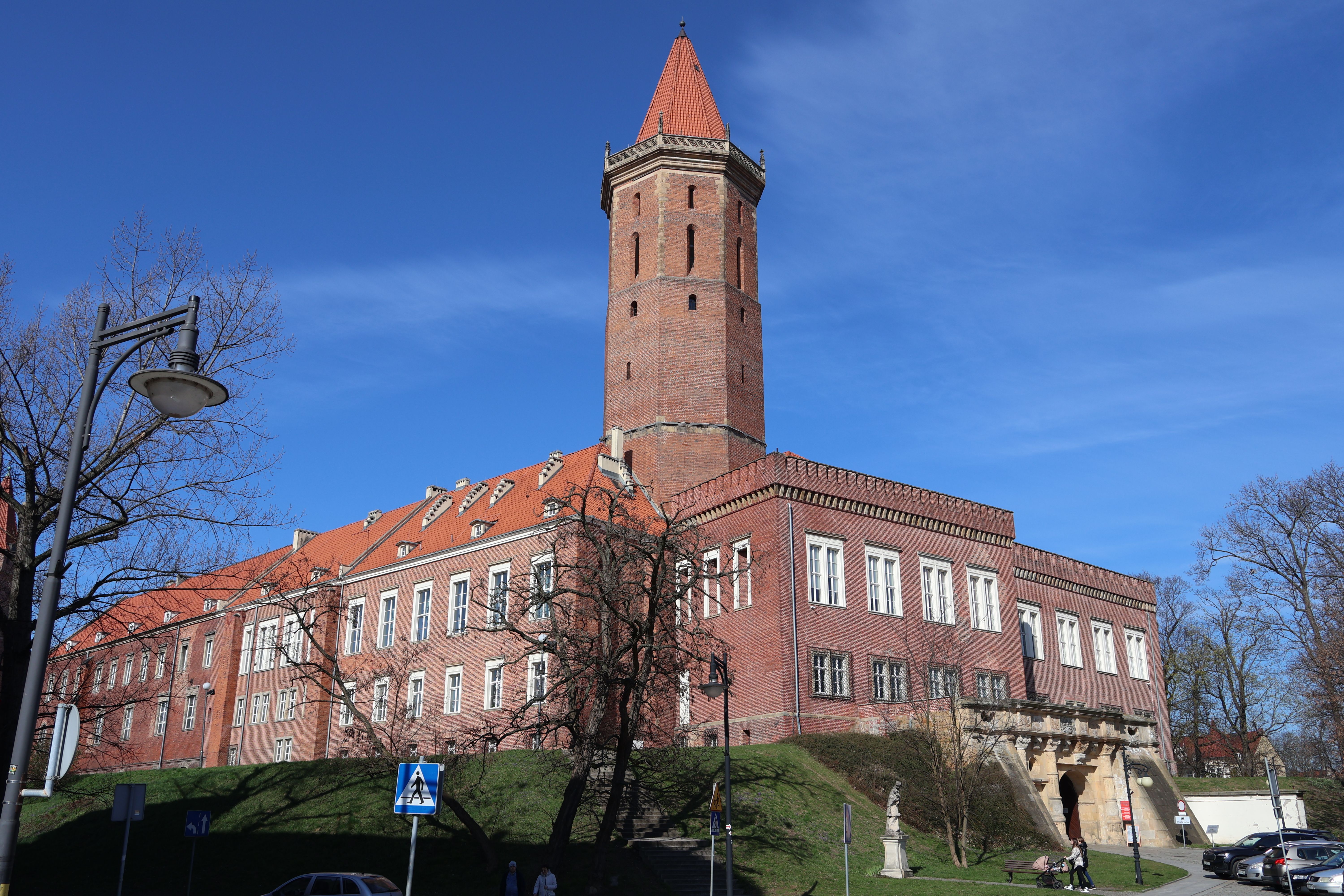 Muzeum Miedzi i Akademia Rycerska