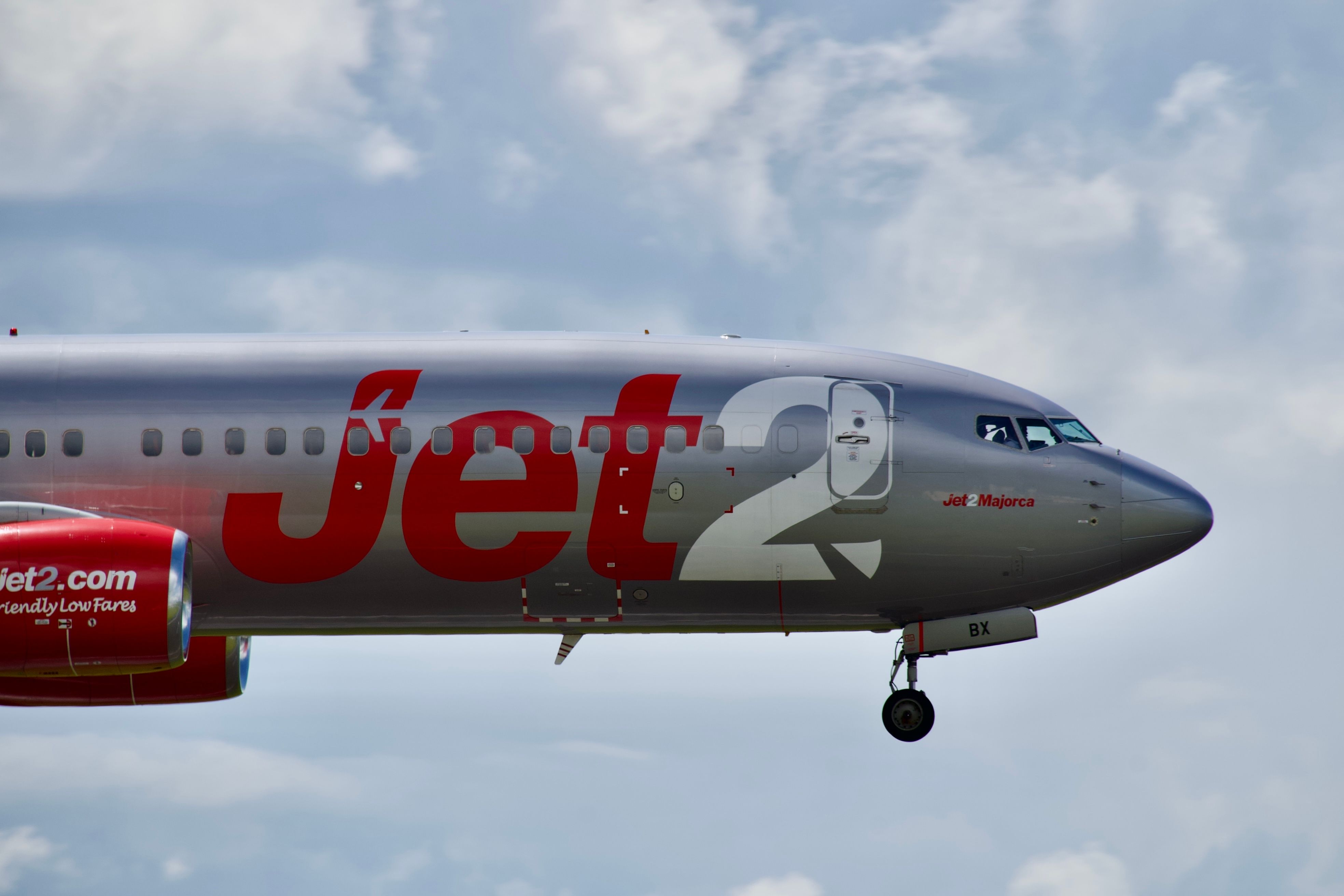 Jet2 saves £400m on fuel, hedges 87% summer needs.